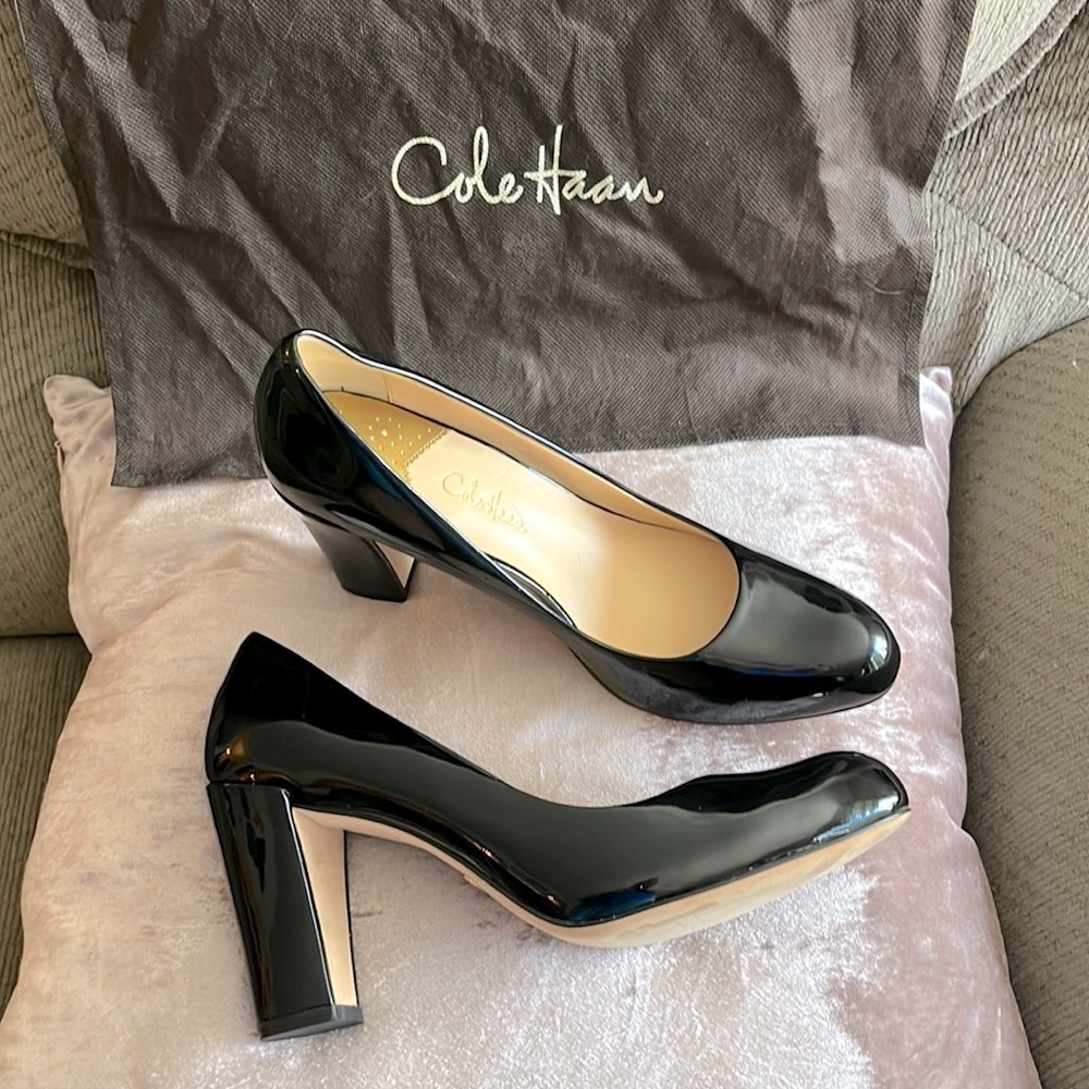 🆕Cole Haan Block Heels 👠